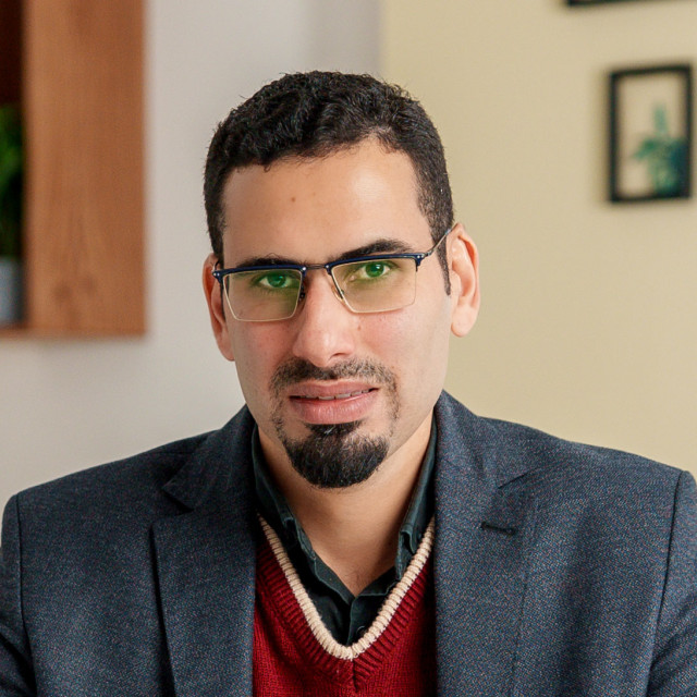 أحمد هاشم
