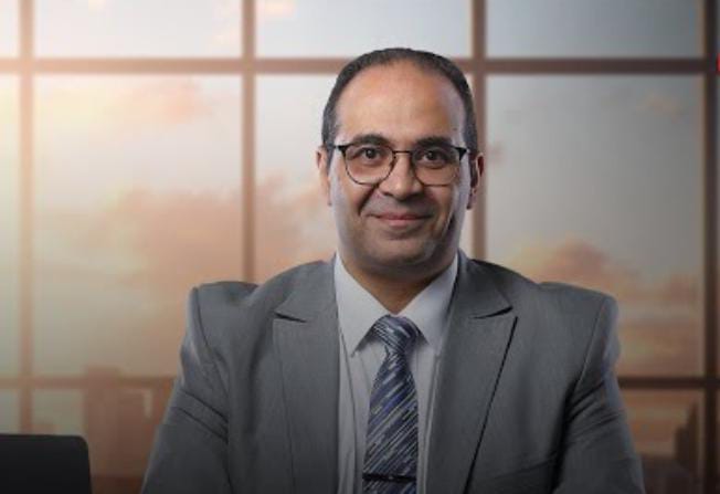 محمد عبد العزيز