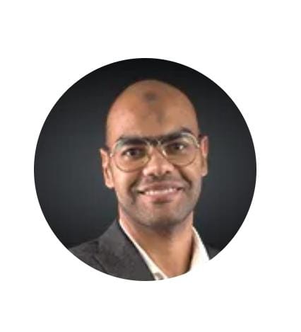 أحمد زايد