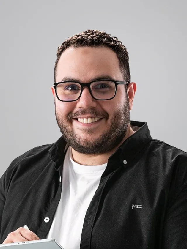 كمال غمري